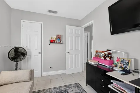 6791 Scott Street Hollywood FL 33024