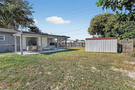 6791 Scott Street Hollywood FL 33024