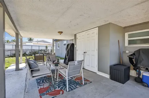 6791 Scott Street Hollywood FL 33024