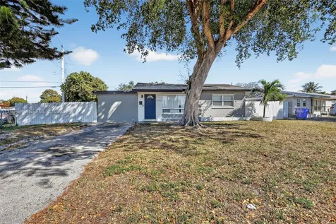 6791 Scott Street Hollywood FL 33024