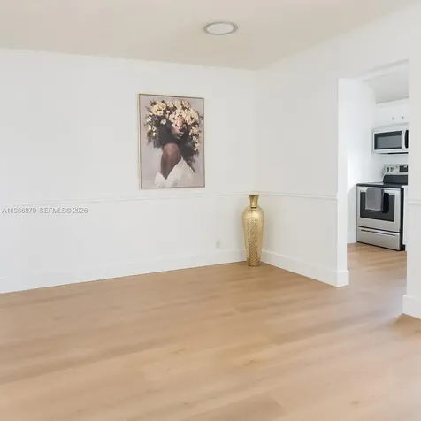 17021 N Bay Road Sunny Isles Beach FL 33160