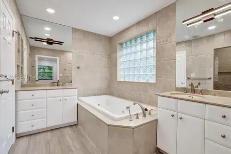 19710 NE 23rd Avenue Miami FL 33180
