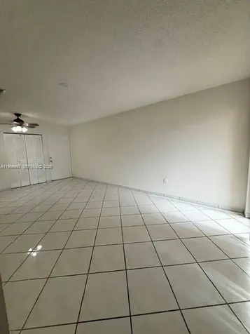 660 W Park Drive Miami FL 33172