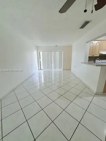 660 W Park Drive Miami FL 33172