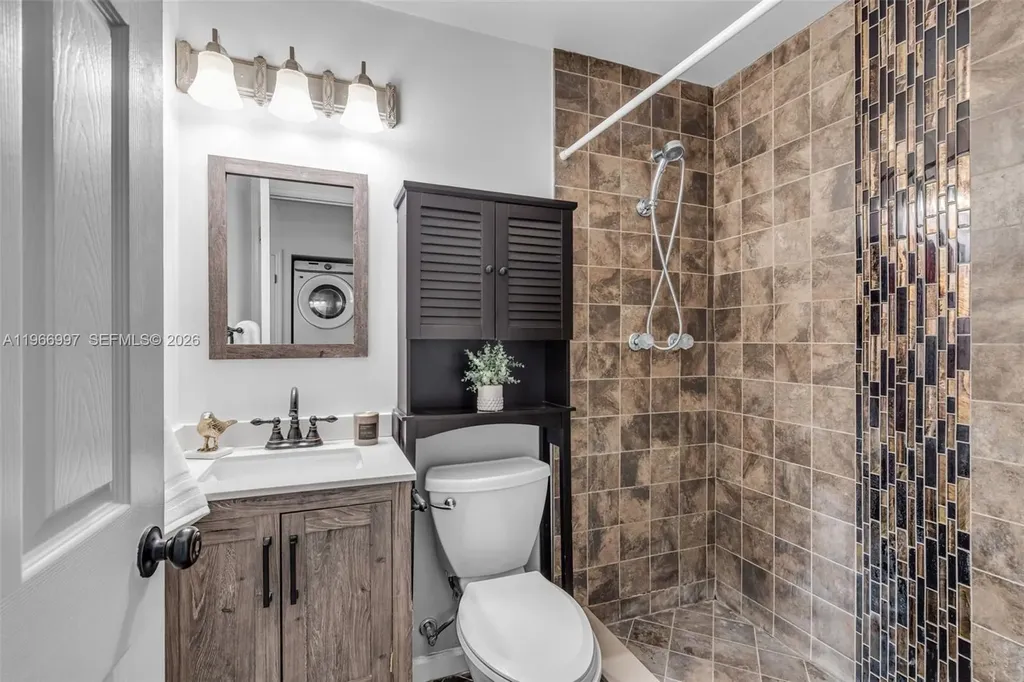 411 N 61st Avenue Hollywood FL 33024