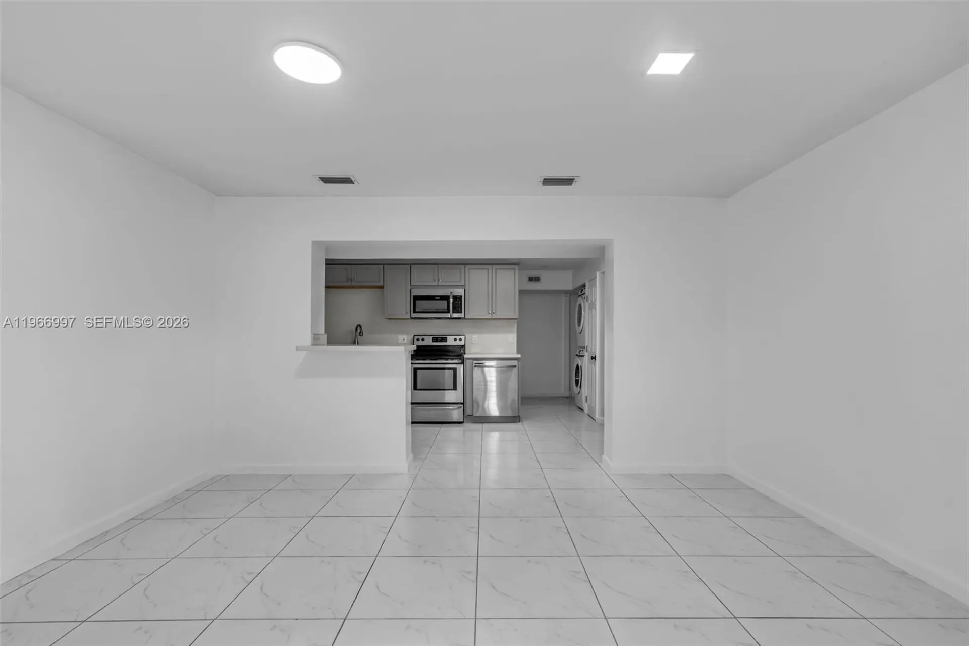 411 N 61st Avenue Hollywood FL 33024