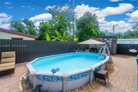 411 N 61st Avenue Hollywood FL 33024
