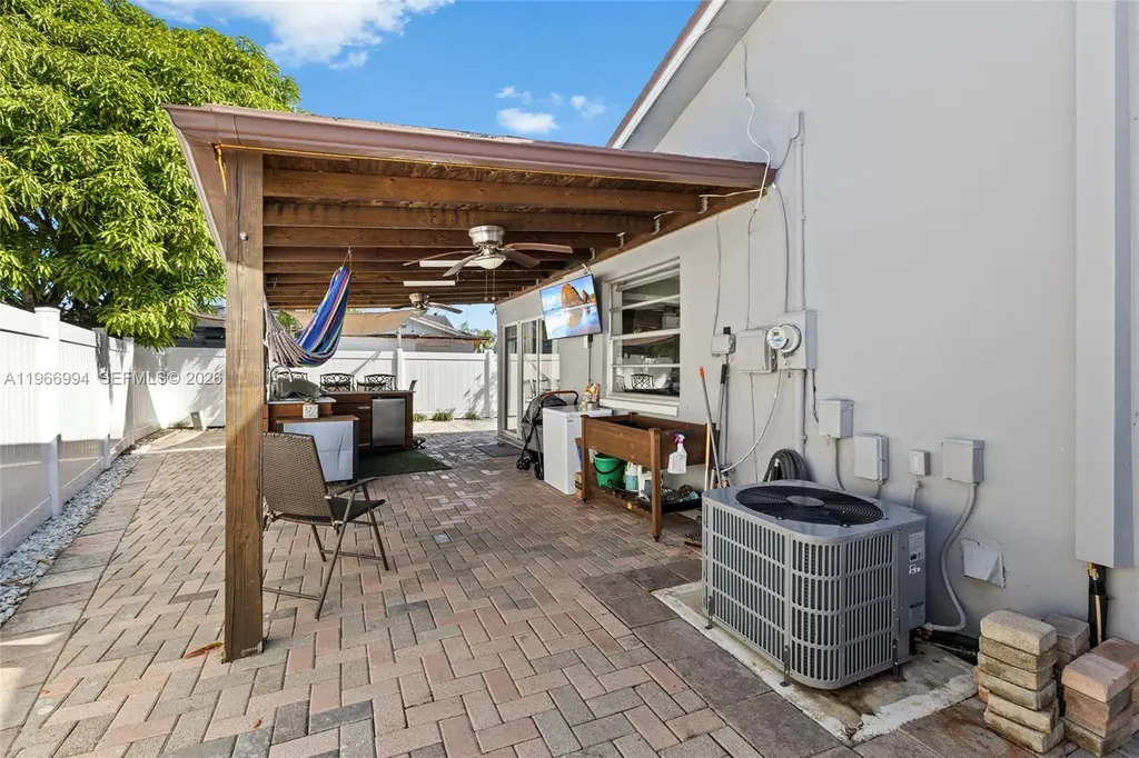 22658 SW 65th Circle Boca Raton FL 33428