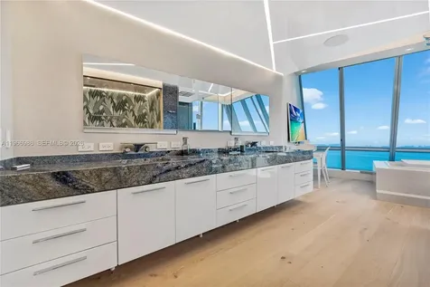 17121 Collins Avenue Sunny Isles Beach FL 33160