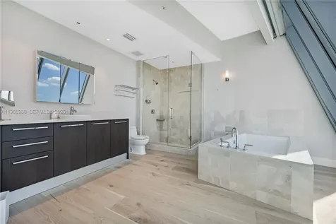 17121 Collins Avenue Sunny Isles Beach FL 33160