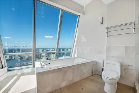 17121 Collins Avenue Sunny Isles Beach FL 33160