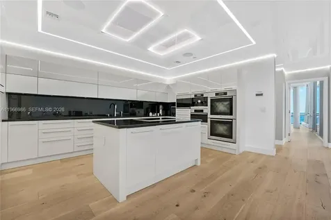 17121 Collins Avenue Sunny Isles Beach FL 33160