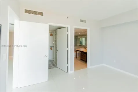 465 Brickell Avenue Miami FL 33131
