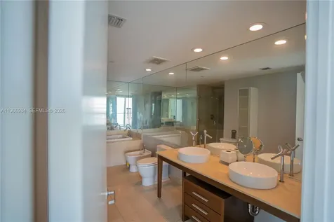 465 Brickell Avenue Miami FL 33131