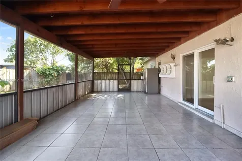 15264 SW 102nd Court Miami FL 33157