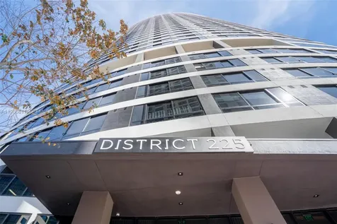 225 N Miami Avenue Miami FL 33128