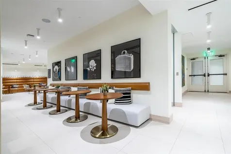 225 N Miami Avenue Miami FL 33128