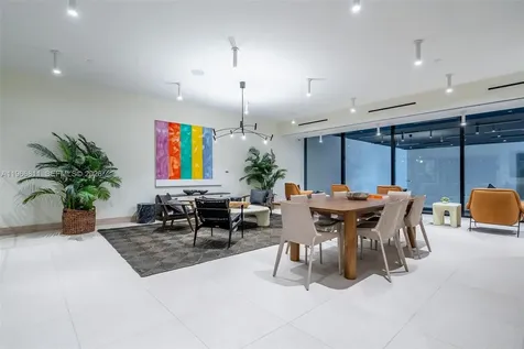 225 N Miami Avenue Miami FL 33128