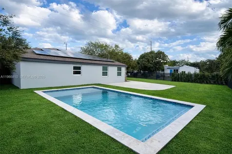4500 NW 3rd Avenue Miami FL 33127