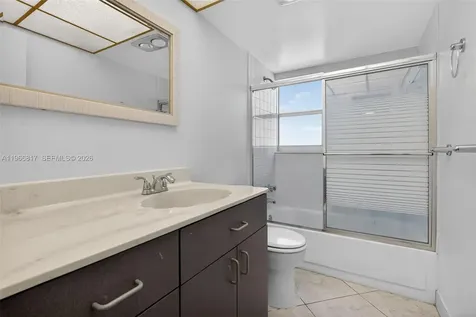 421 NE 14th Avenue Hallandale Beach FL 33009