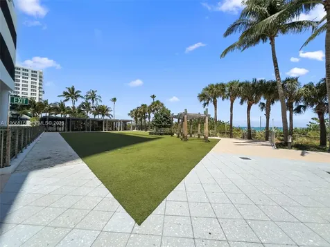 6899 Collins Avenue Miami Beach FL 33141