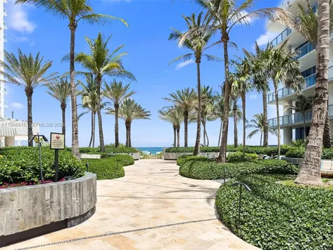 6899 Collins Avenue Miami Beach FL 33141