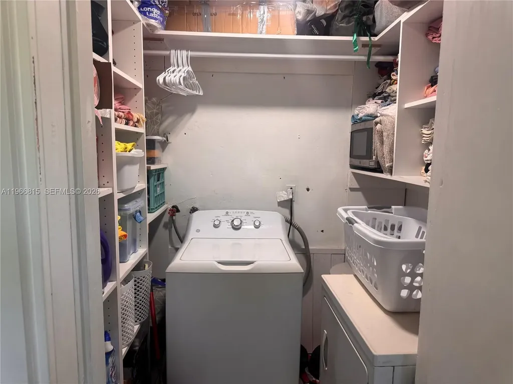 2765 SW 47th Street Fort Lauderdale FL 33312