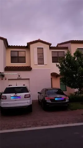 20945 NW 1st Drive Pembroke Pines FL 33029
