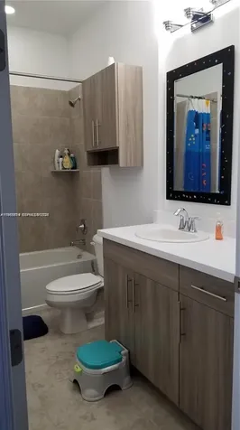 20945 NW 1st Drive Pembroke Pines FL 33029