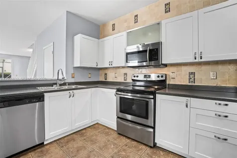 2167 Hacienda Terrace Weston FL 33327