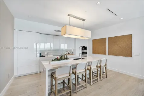 102 24th Street Miami Beach FL 33139