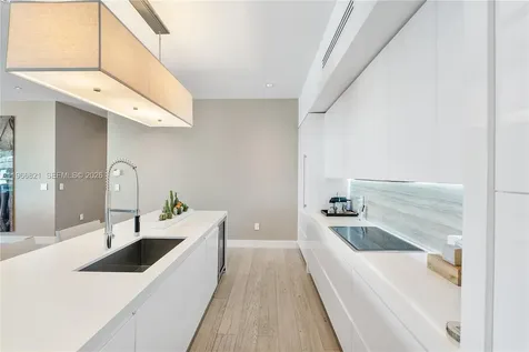 102 24th Street Miami Beach FL 33139