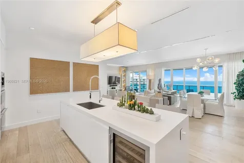 102 24th Street Miami Beach FL 33139