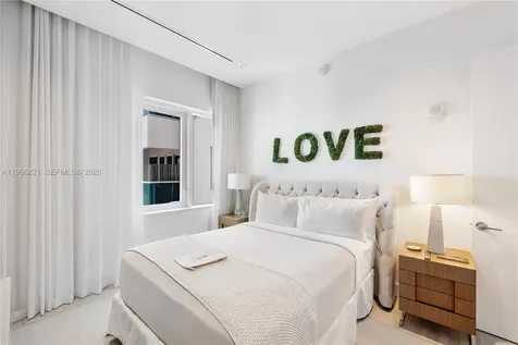 102 24th Street Miami Beach FL 33139