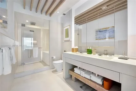 102 24th Street Miami Beach FL 33139