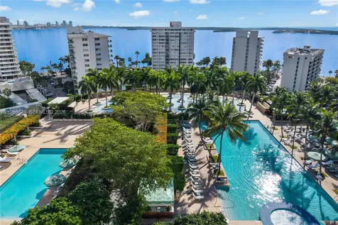 1425 Brickell Avenue Miami FL 33131