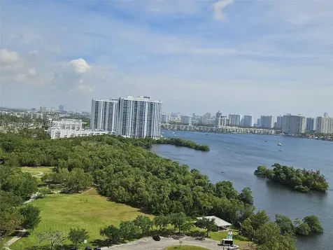 16385 Biscayne Boulevard North Miami Beach FL 33160