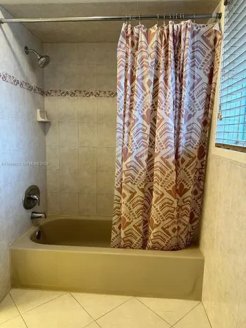 7205 W 3rd Avenue Hialeah FL 33014
