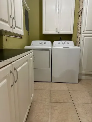 7205 W 3rd Avenue Hialeah FL 33014