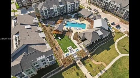 7850 Pasadena Boulevard Pembroke Pines FL 33024