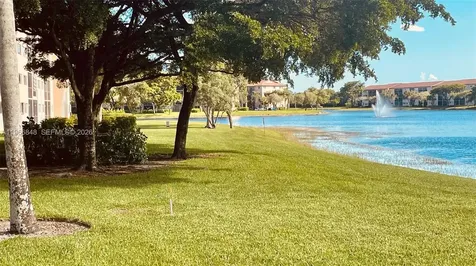 950 SW 138th Avenue Pembroke Pines FL 33027