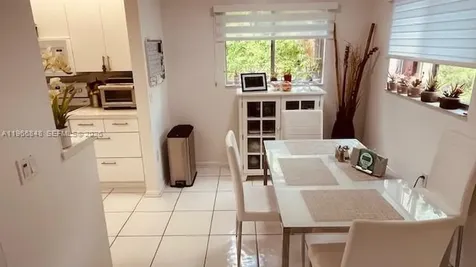 950 SW 138th Avenue Pembroke Pines FL 33027
