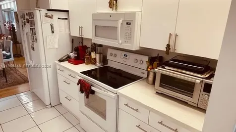 950 SW 138th Avenue Pembroke Pines FL 33027