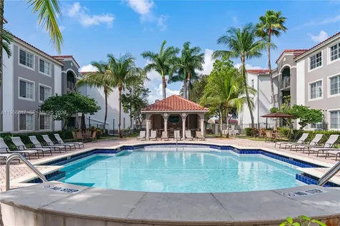 6851 SW 44th Street Miami FL 33155
