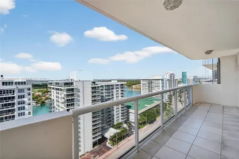 5757 Collins Avenue Miami Beach FL 33140