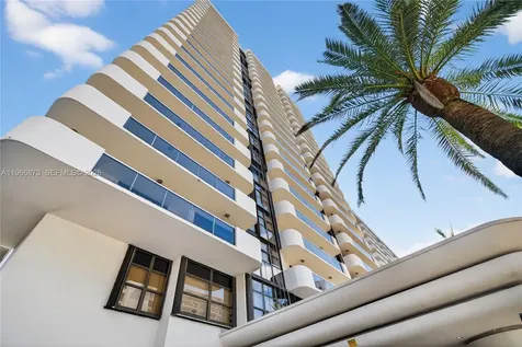5757 Collins Avenue Miami Beach FL 33140