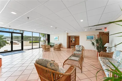 5757 Collins Avenue Miami Beach FL 33140