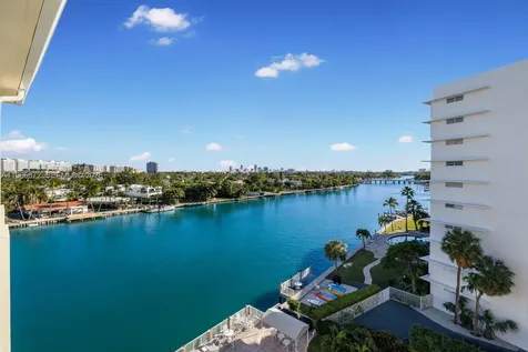 9111 E Bay Harbor Drive Bay Harbor Islands FL 33154