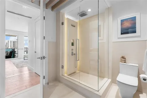 102 24th Street Miami Beach FL 33139