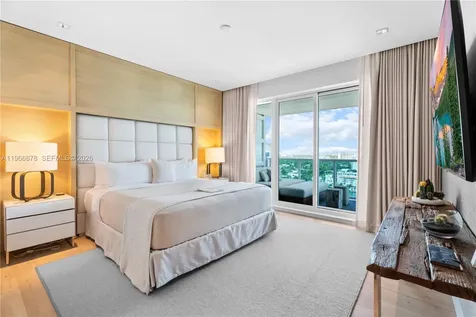 102 24th Street Miami Beach FL 33139